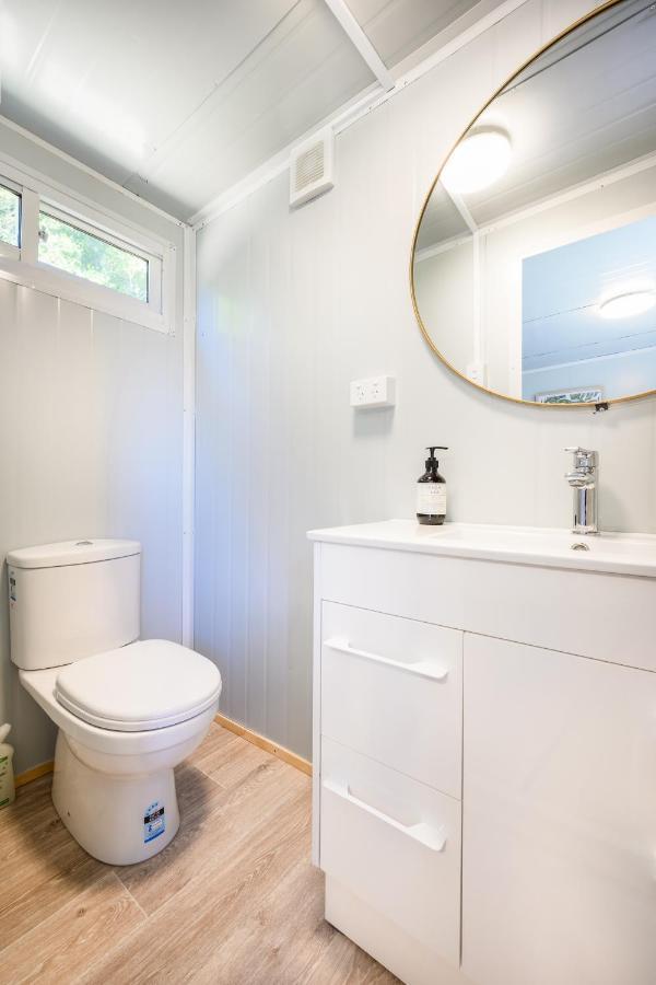 Pukekohe Cosy Cabin To Stay Even Better Than Glamping מראה חיצוני תמונה